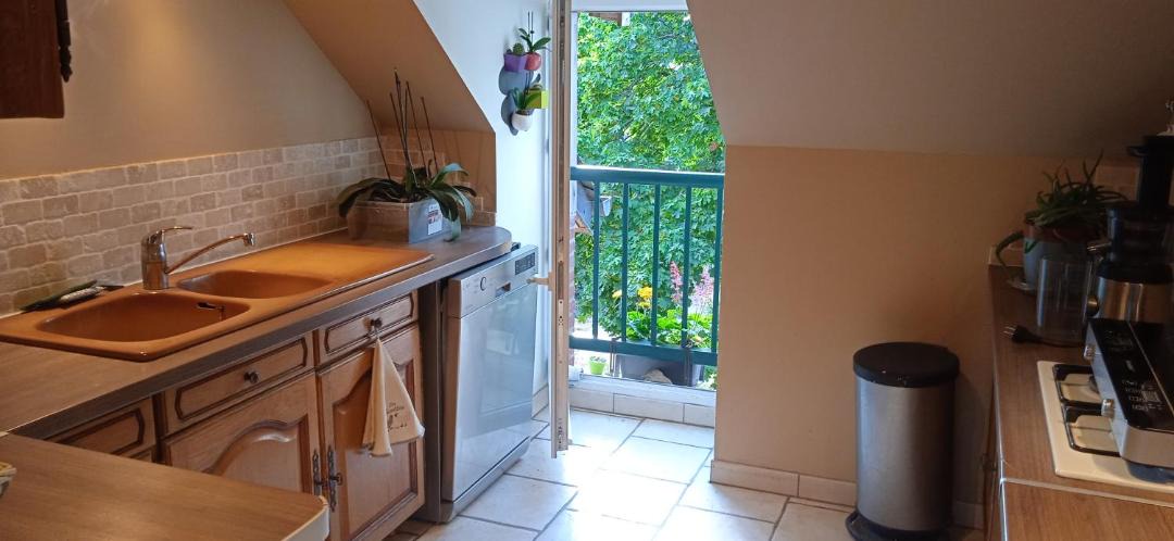 Photo of Kitchen in Esson