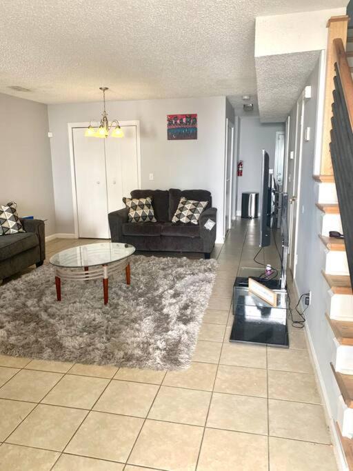 Photo of Livingroom in Downtown Nashville