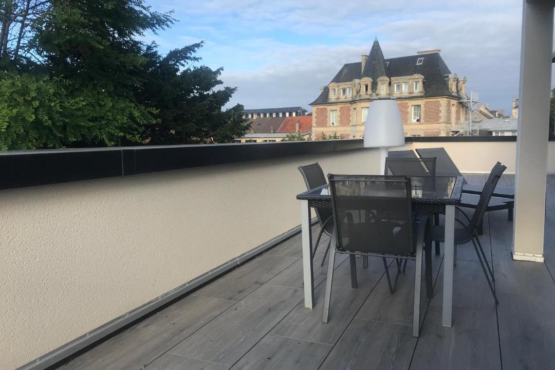 Photo of Patio Balcony in Lion-sur-Mer