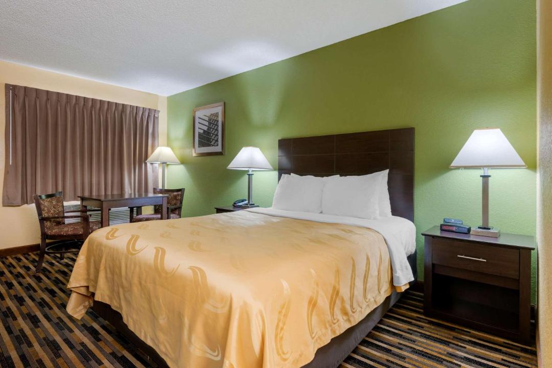 Photo of Bedroom in Mount Dora