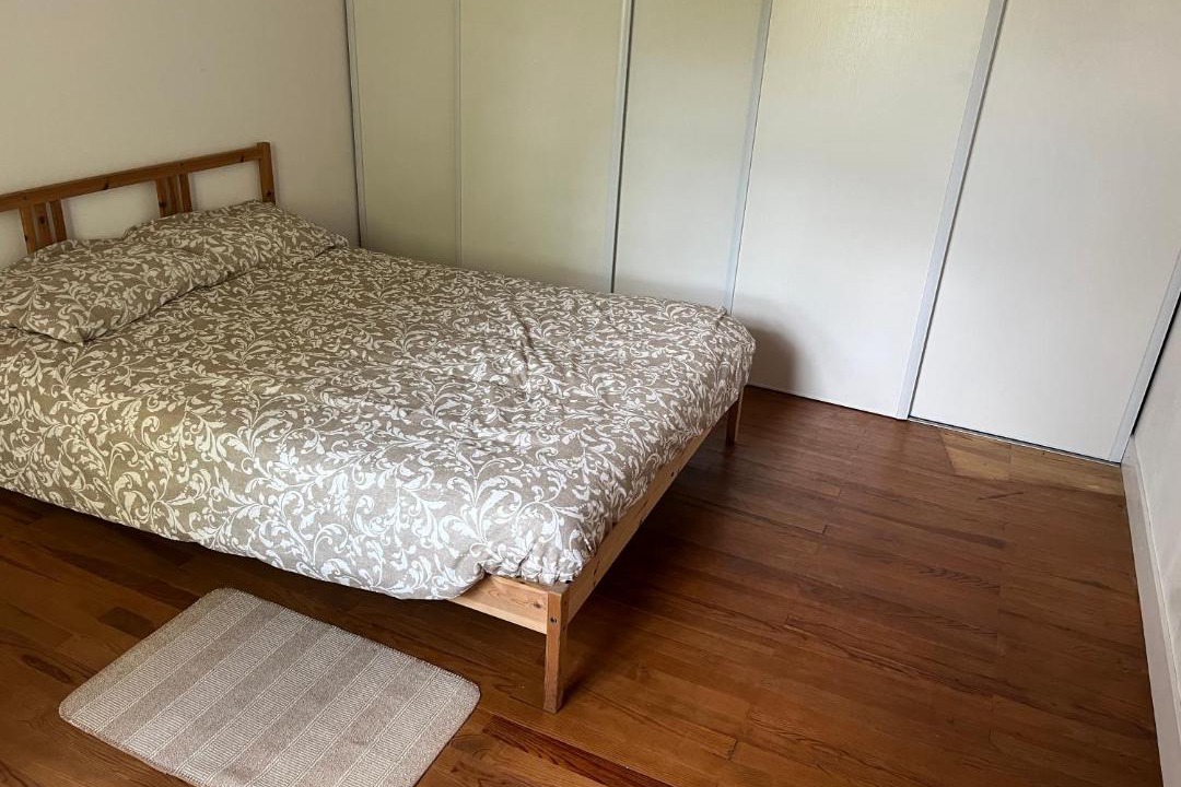 Photo of Bedroom in Lesparre-Medoc