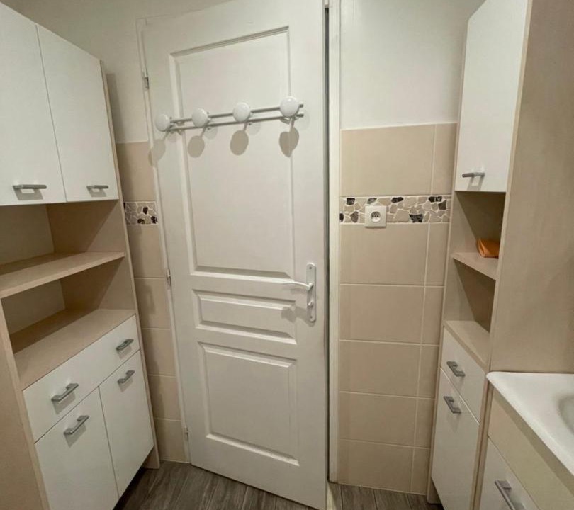 Photo of Others in Montclar