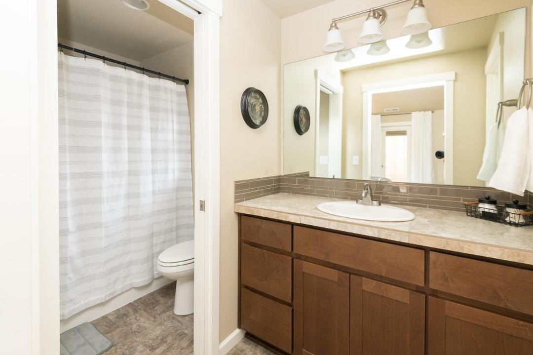 Photo of Others in Larkspur