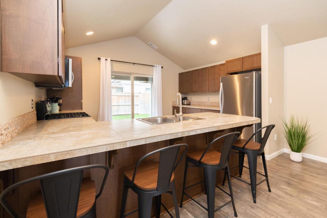 Photo of Others in Larkspur