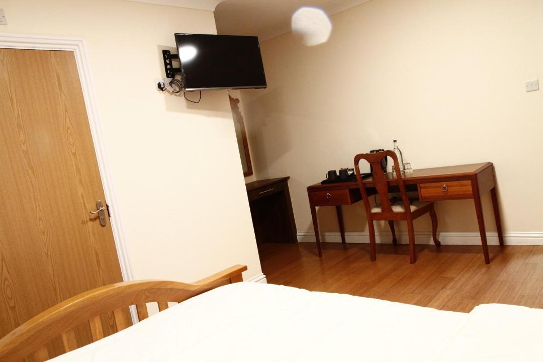 Photo of Others in Knowl Hill