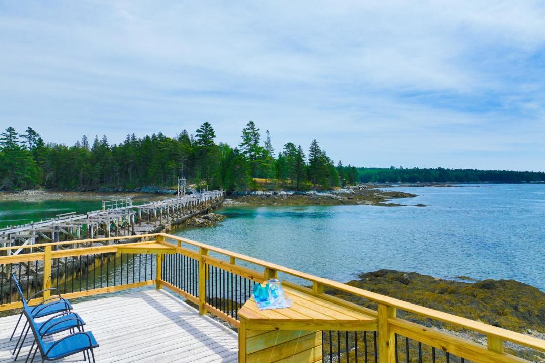 Photo of Others in Hancock