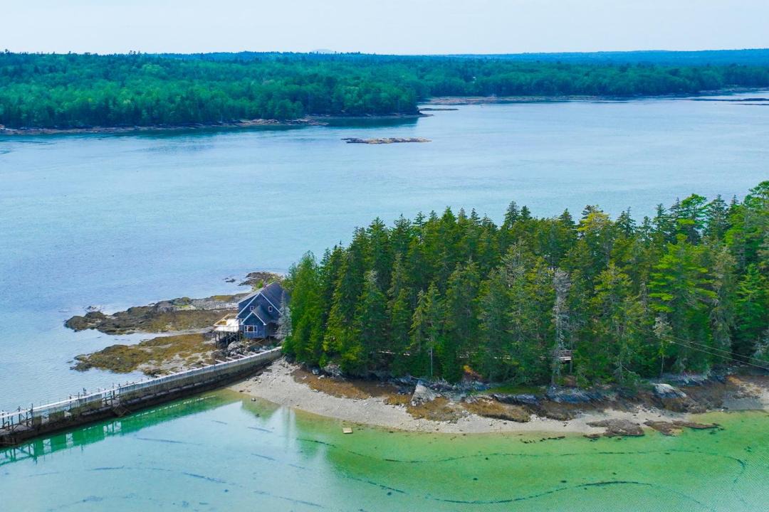 Photo of Others in Hancock