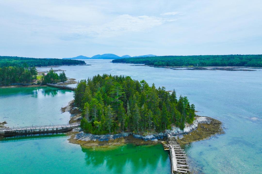 Photo of Others in Hancock