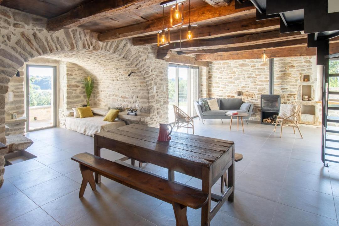 Photo of Others in Colombies