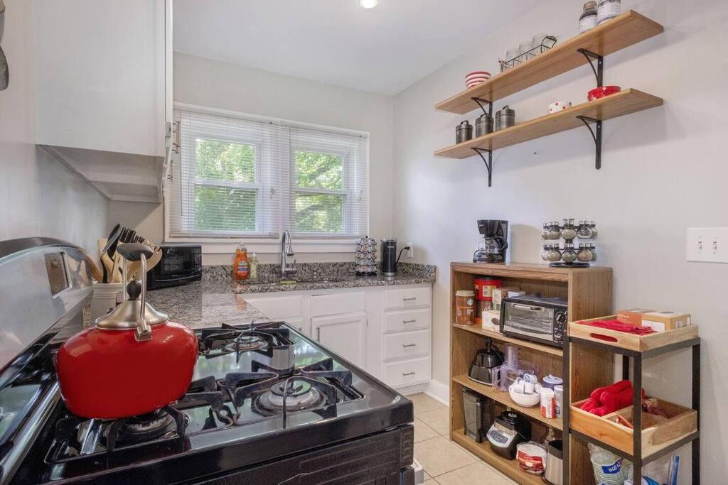 Photo of Livingroom in Water Hill