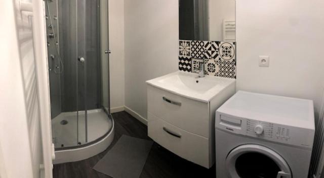 Photo of Bathroom in Saint-Roch - Badouillere - Chavanelle