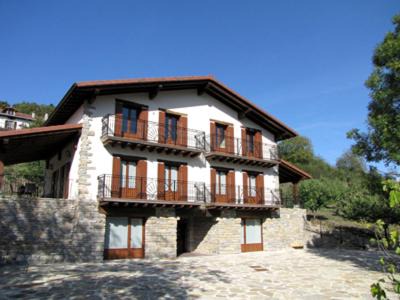 Photo of Buildings in Imotz