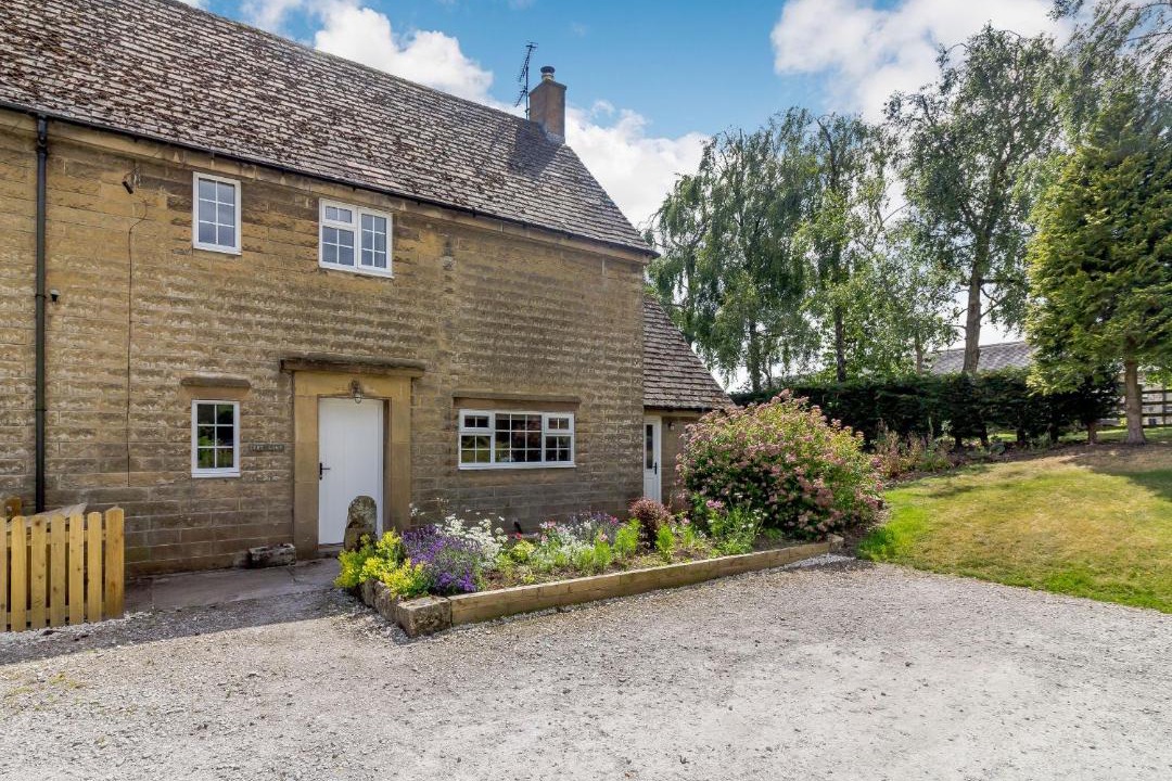 Photo of Buildings in Hopton