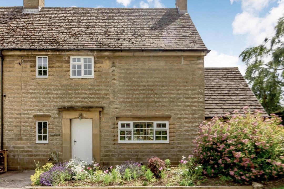 Photo of Buildings in Hopton