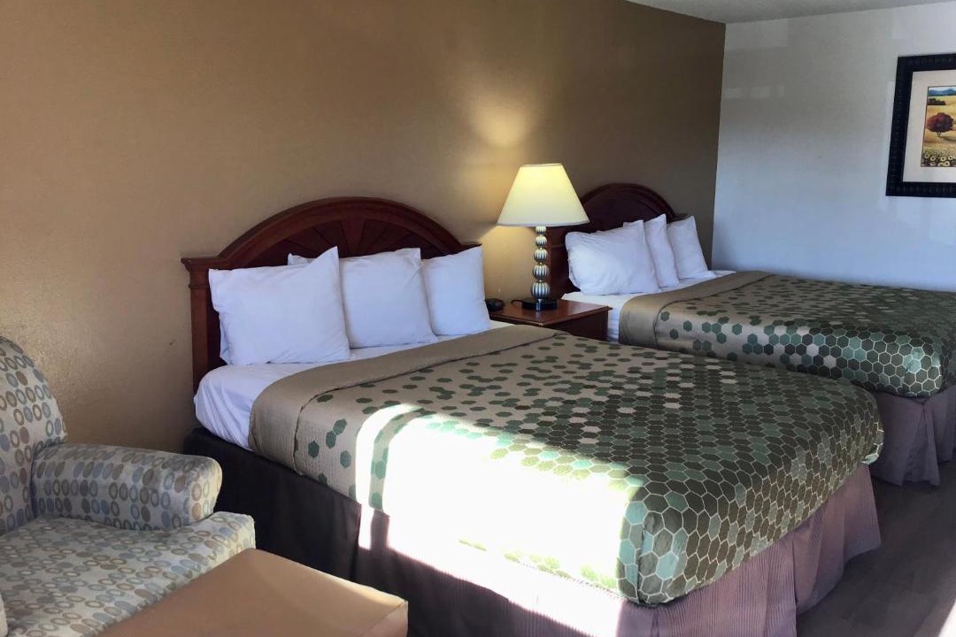 Photo of Others in Outlook