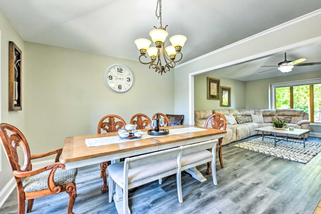 Photo of Livingroom in Maple Grove