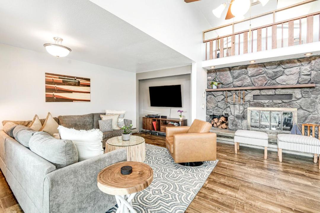 Photo of Others in Shelton