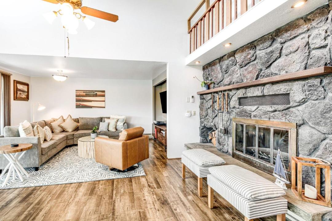 Photo of Others in Shelton