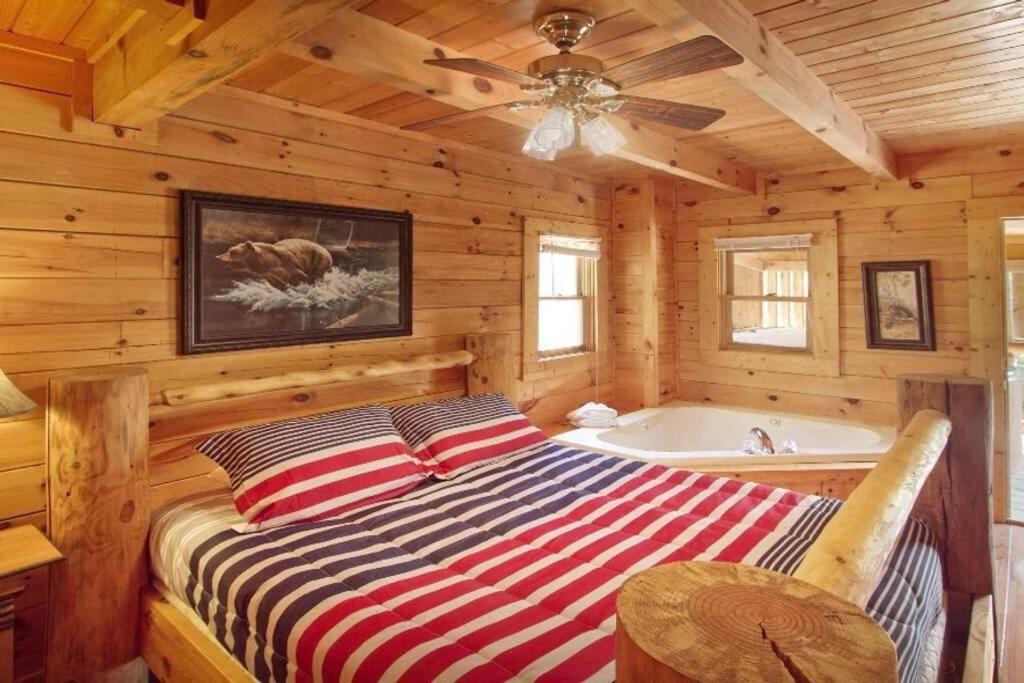 Photo of Bedroom in Sevierville