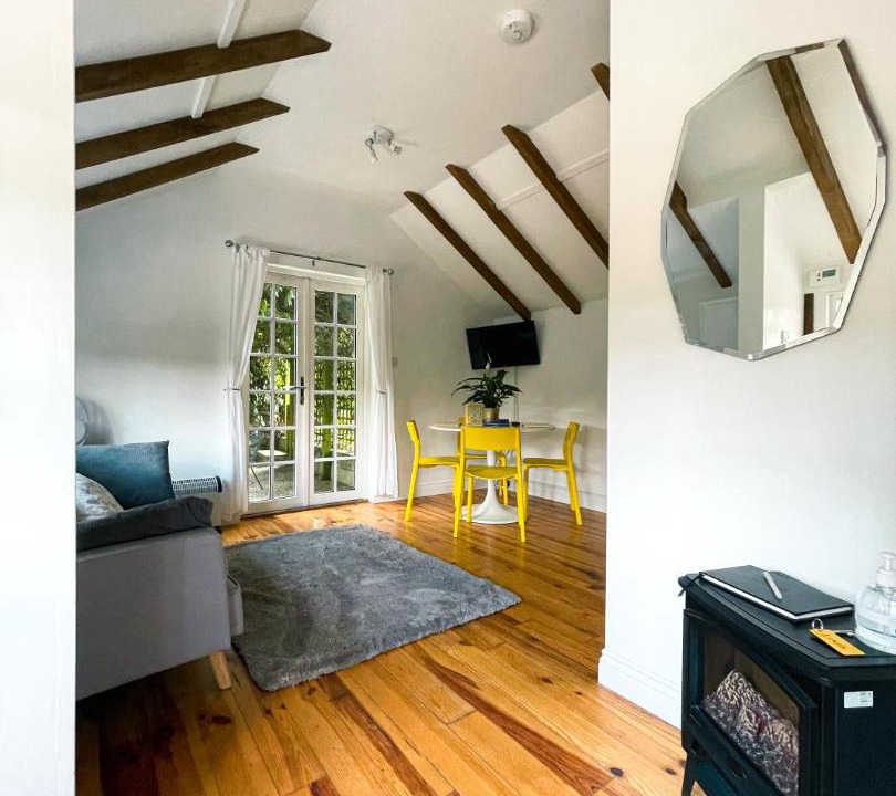 Photo of Others in Rye Foreign