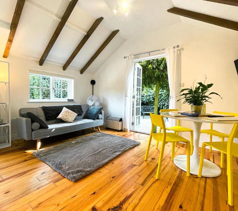 Photo of Others in Rye Foreign