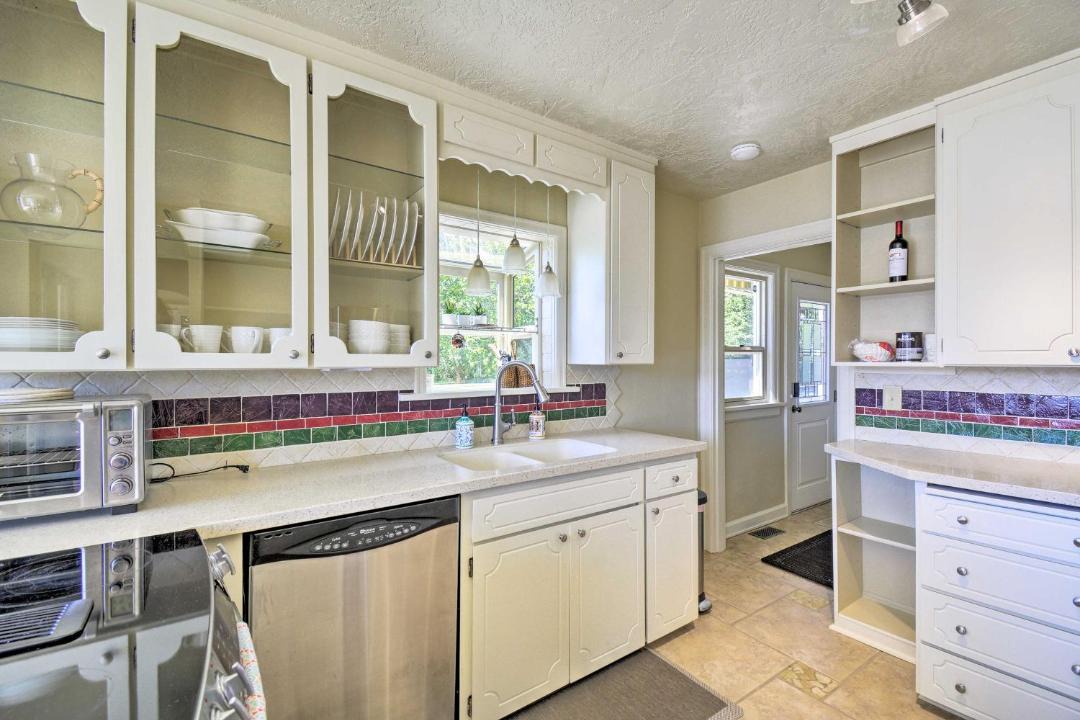 Photo of Kitchen in Bremerton