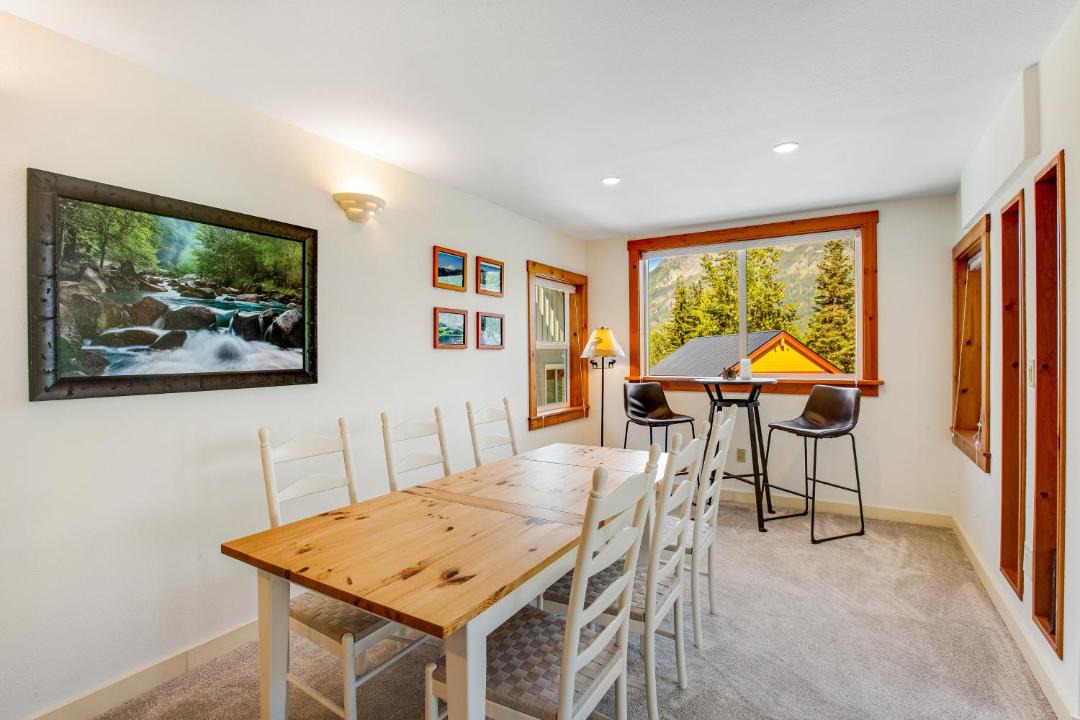 Photo of Others in Hyak