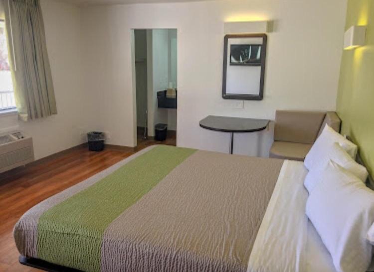 Photo of Bedroom in Hawthorne
