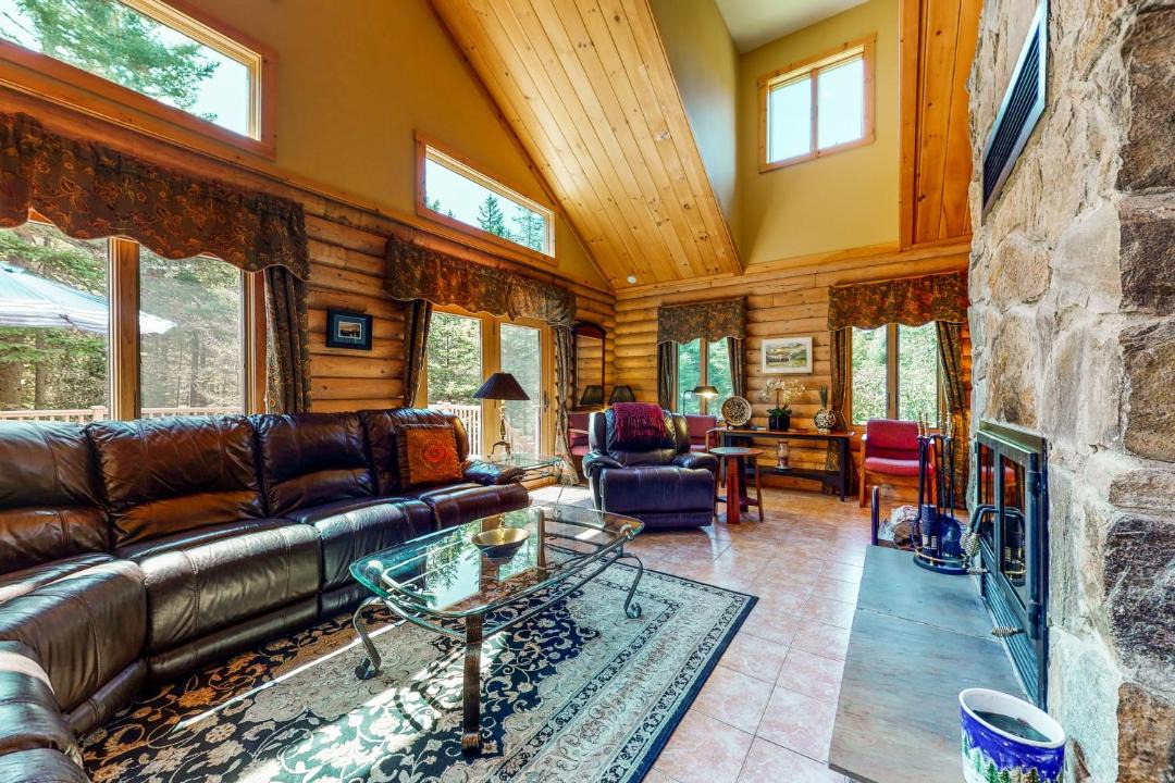 Photo of Livingroom in Twin Mountain