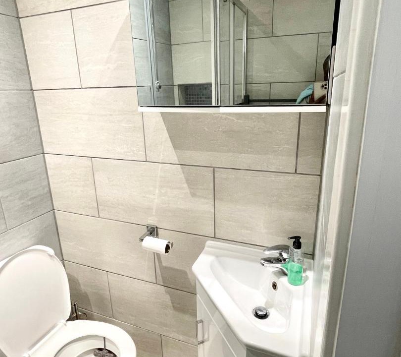 Photo of Bathroom in Luton