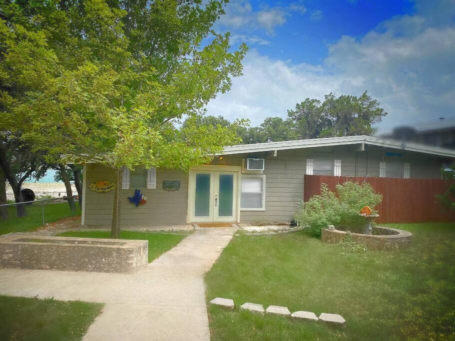 Photo of Buildings in Lakehills