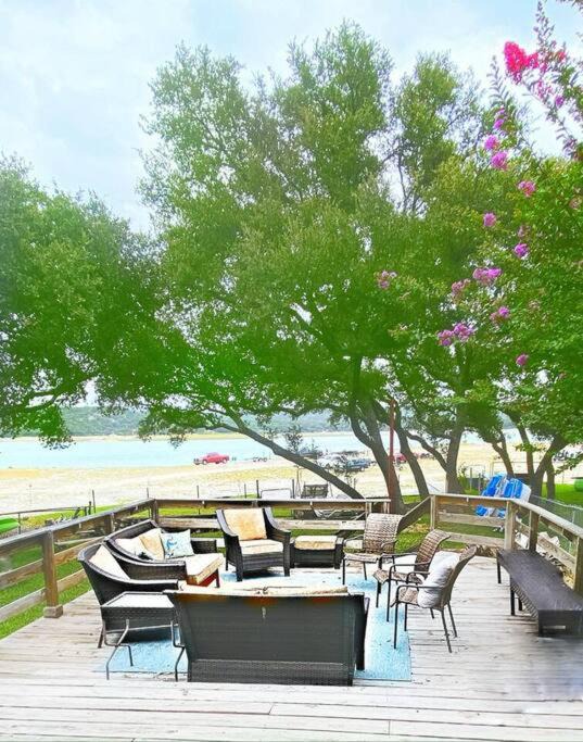 Photo of Patio Balcony in Lakehills