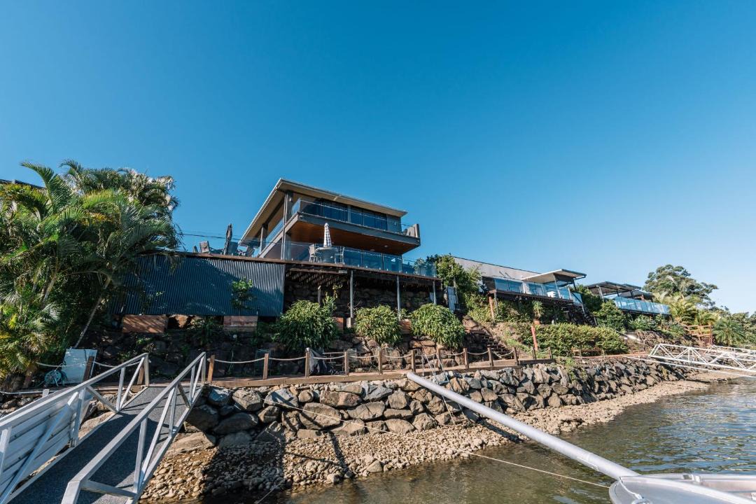 Photo of Others in Oxenford