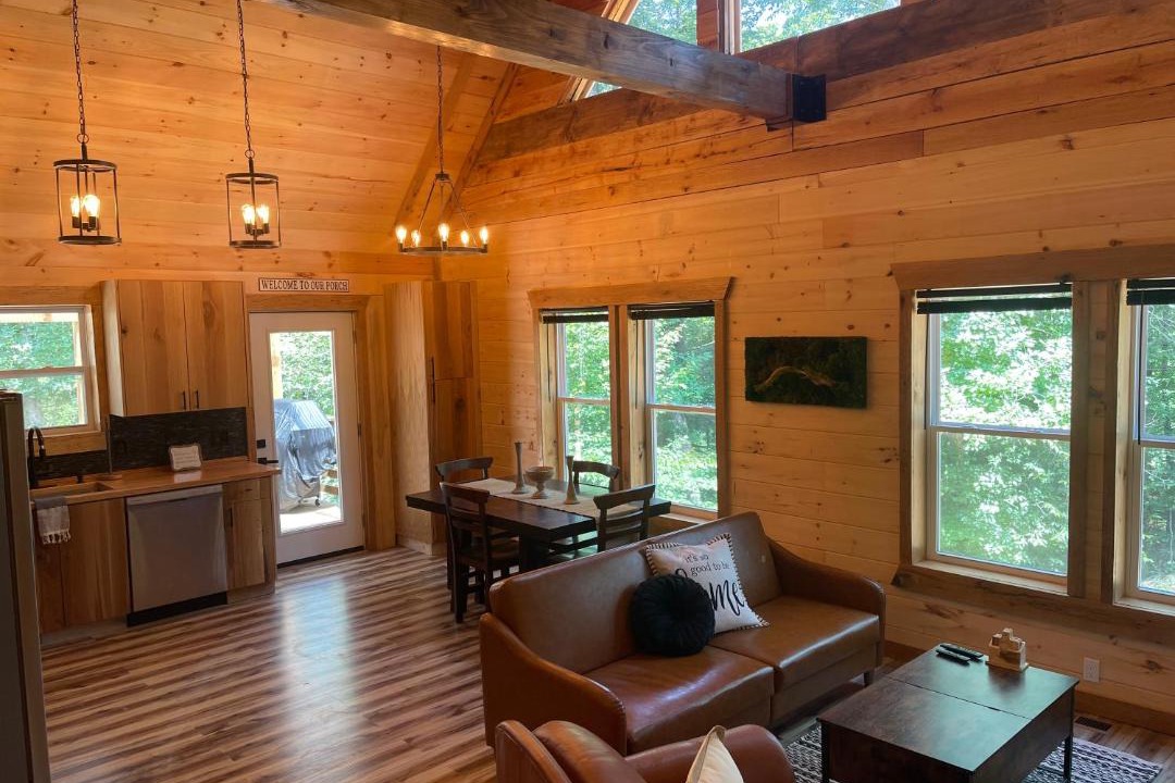 Photo of Livingroom in Ashley Oaks