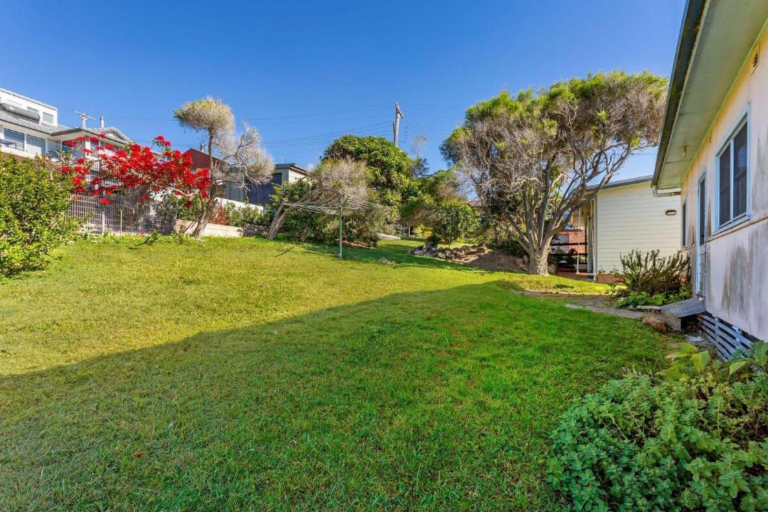 Photo of Buildings in Black Head
