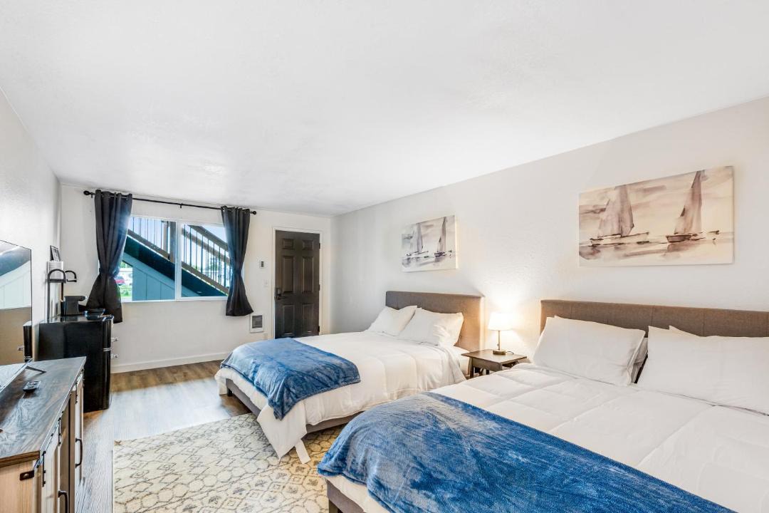 Photo of Others in Westport