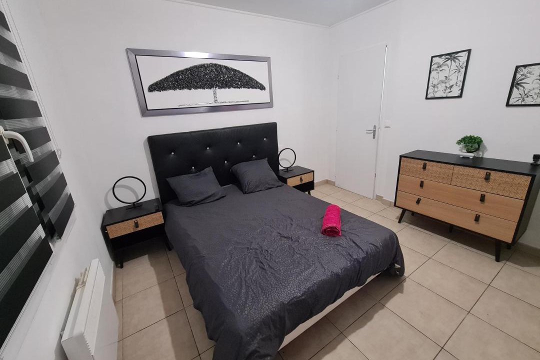 Photo of Bedroom in Caux-et-Sauzens