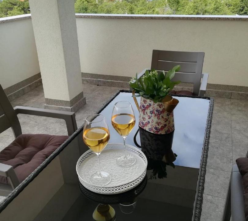 Photo of Patio Balcony in Karlobag