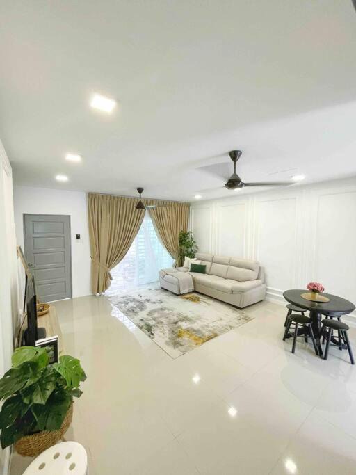 Photo of Livingroom in Wakaf Che Yeh