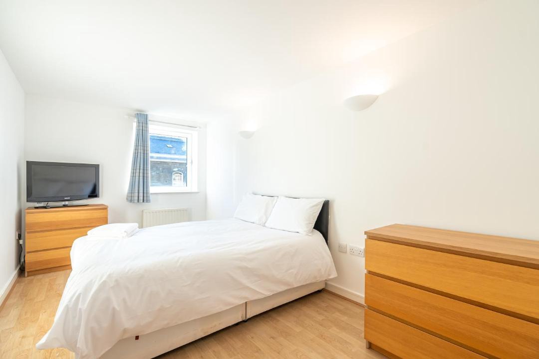 Photo of Bedroom in Woolwich