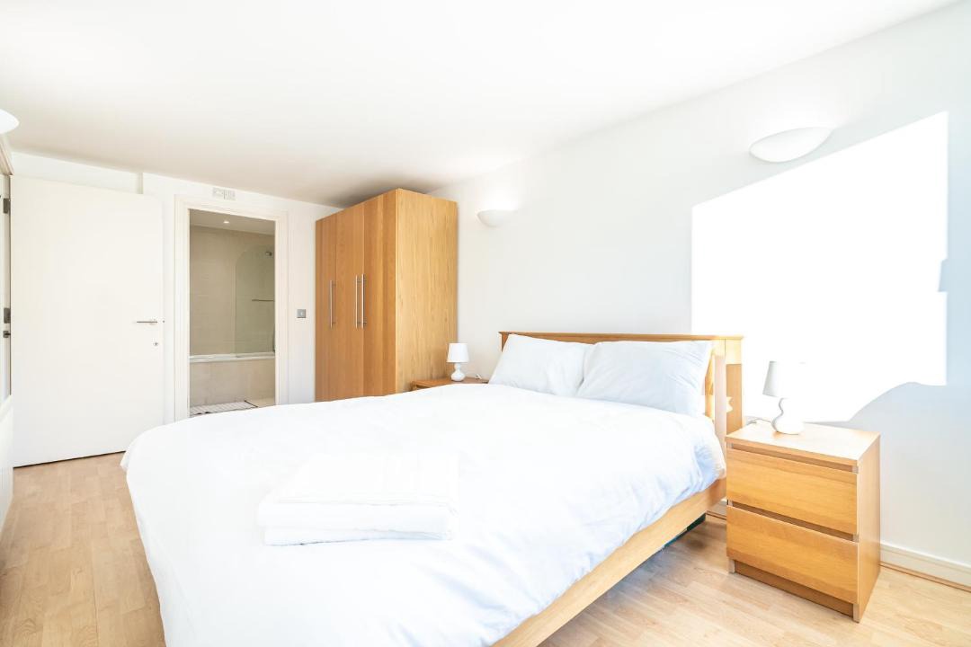 Photo of Bedroom in Woolwich