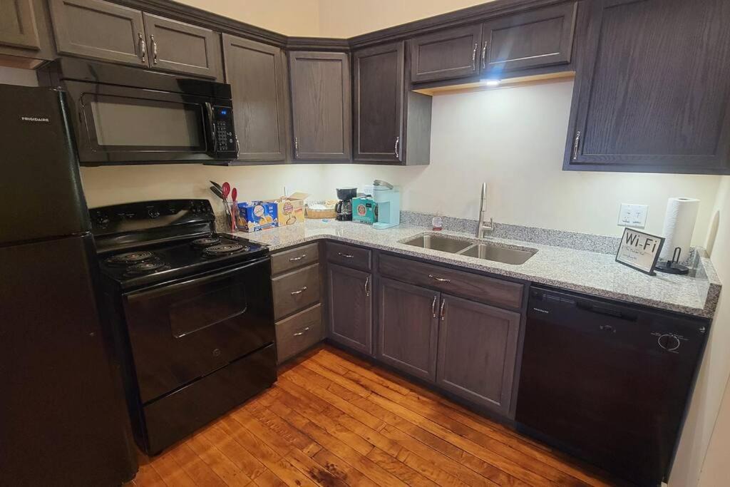Photo of Kitchen in Central Business District
