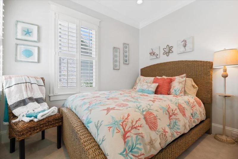 Photo of Bedroom in Jekyll Island