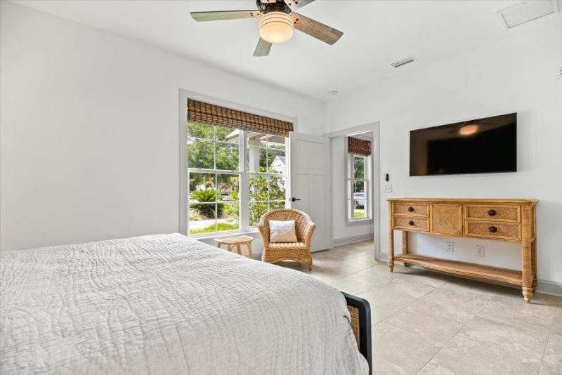 Photo of Bedroom in Saint Simons Island