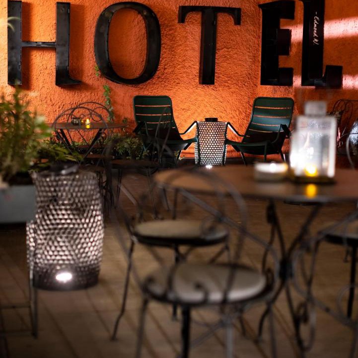 Photo of Others in Jules Ferry - Recamier