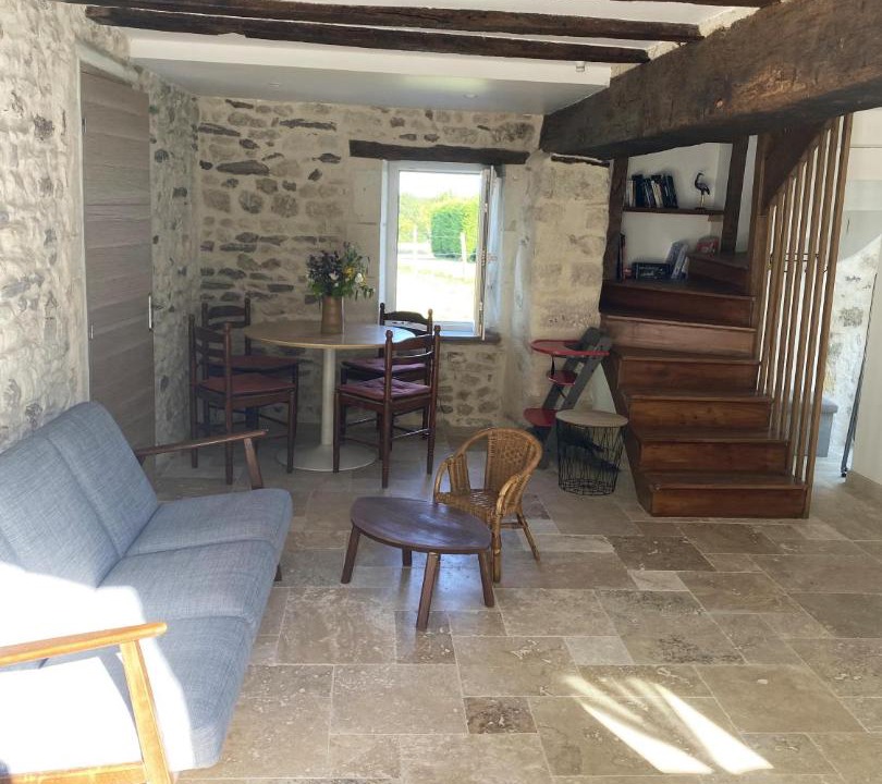 Photo of Others in Genille