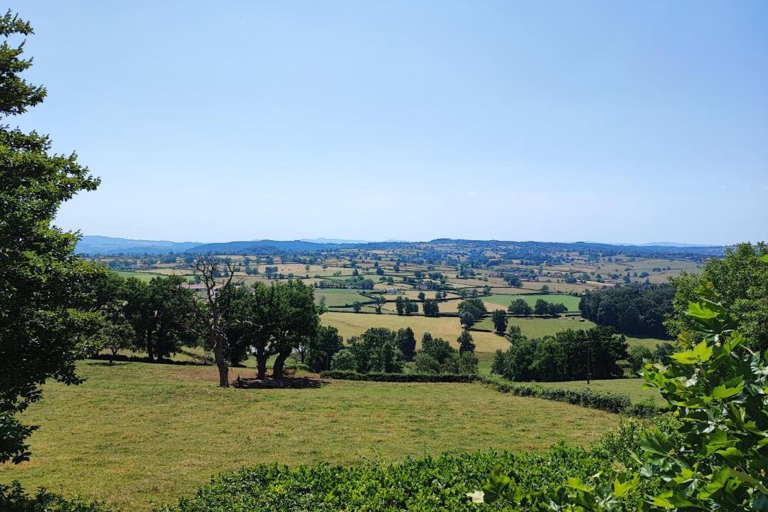 Photo of Outdoor in Saint-Julien-de-Civry