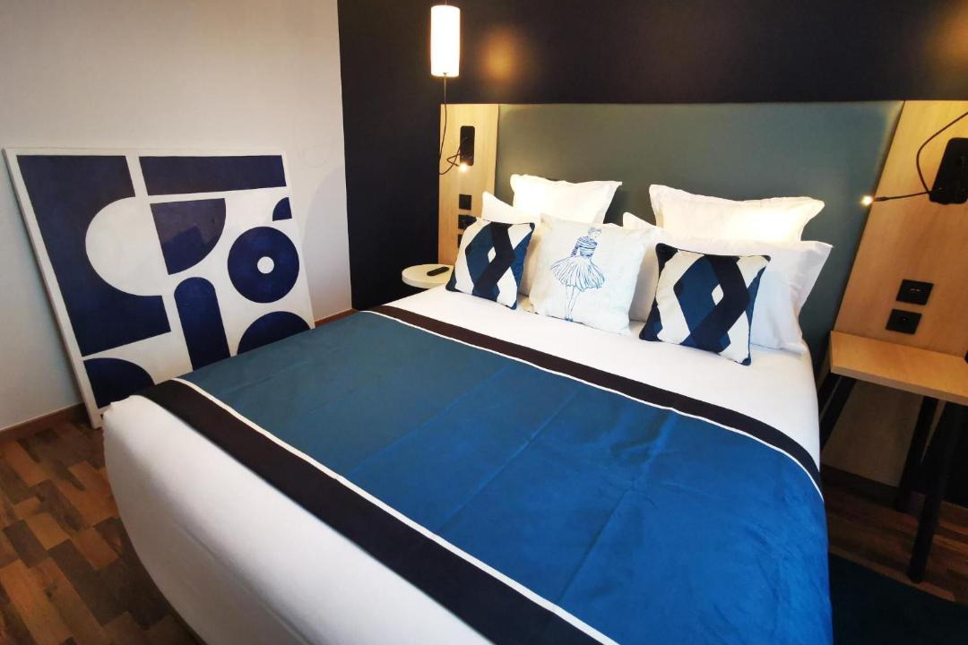 Photo of Bedroom in Asnieres-sur-Seine