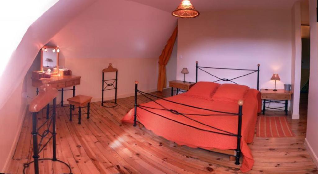 Photo of Others in Rochefort-Montagne