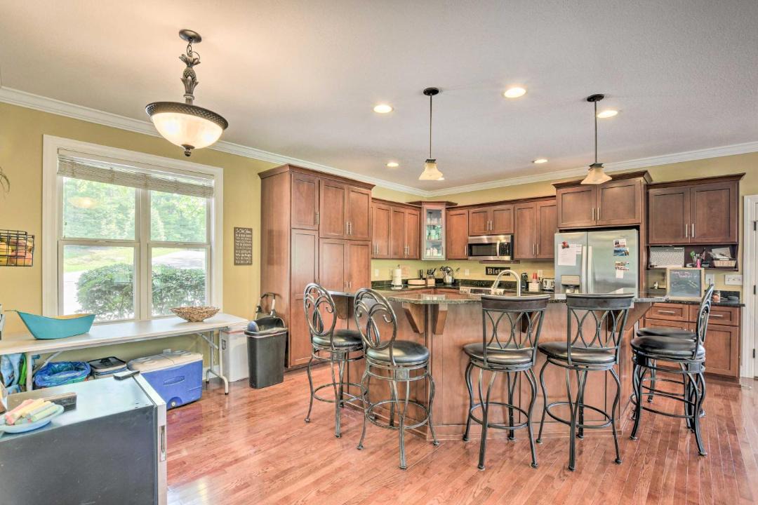 Photo of Livingroom in Lake Secession